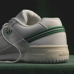 Adidas Continental 87
