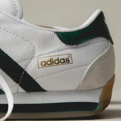Adidas Country Japan