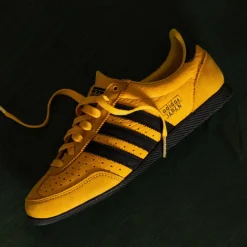 Adidas Japan W