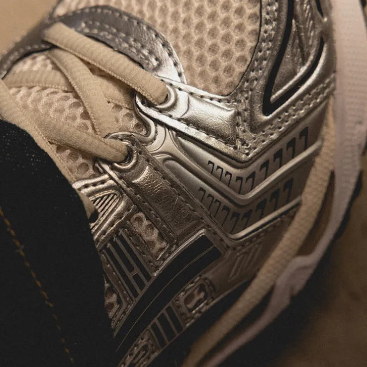 Asics GEL-Kayano 14