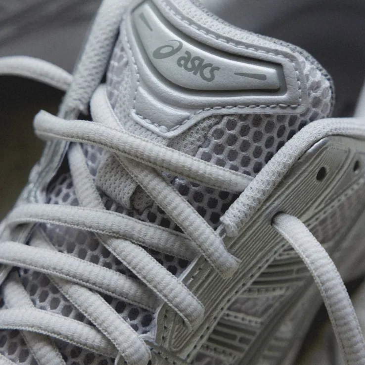 Asics GEL-Kayano 14