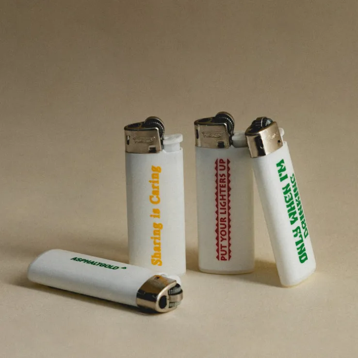 Asphaltgold Put Your Lighters Up Lighter