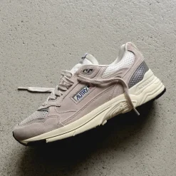 Autry Hyperway *Suede / Mesh*