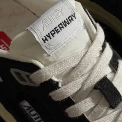 Autry Hyperway W *Suede / Mesh*