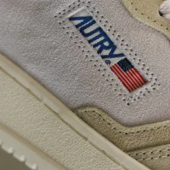 Autry Medalist *Suede*