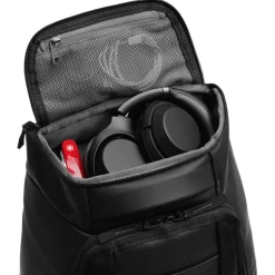 D__b__ Hugger Backpack 30L