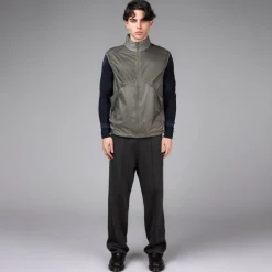J.L.-A.L. Sair Vest