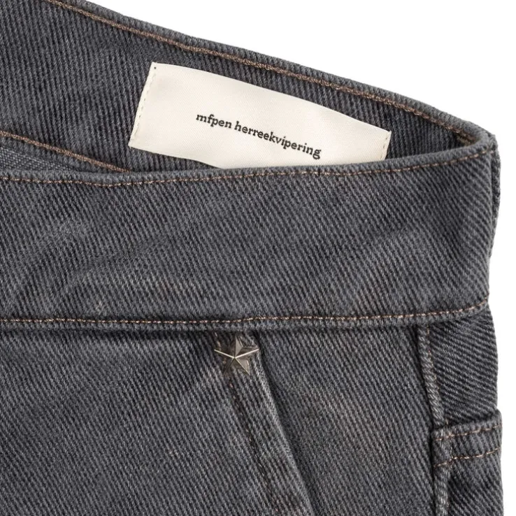 mfpen Star Rivet Shorts
