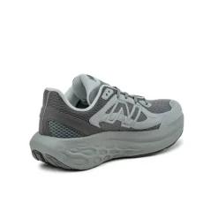 New Balance FF800