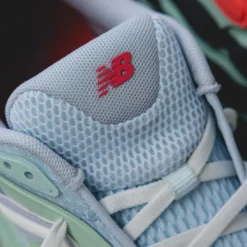 New Balance FF800