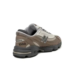 New Balance M1000C