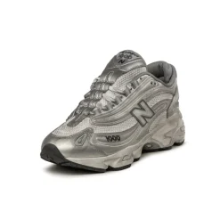 New Balance M1000G