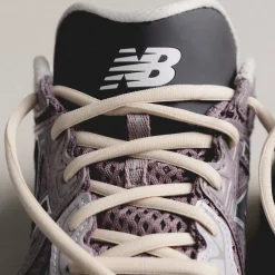 New Balance ML860BW2