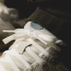 New Balance M2002REK