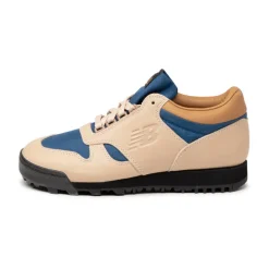 New Balance Rainier