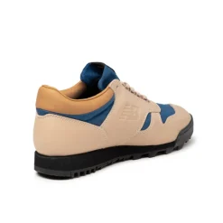 New Balance Rainier
