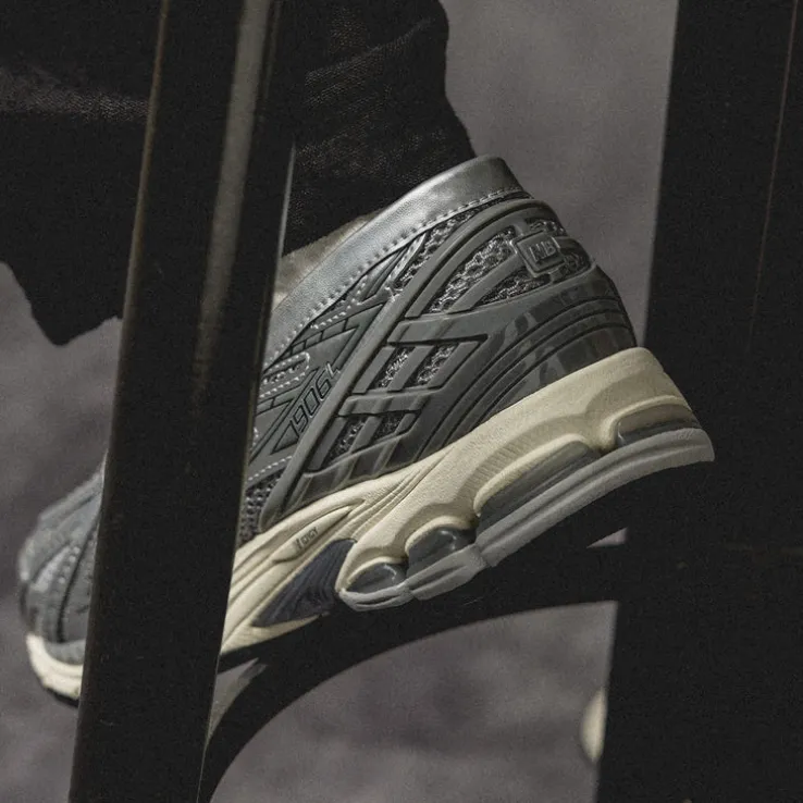 New Balance U1906LAE