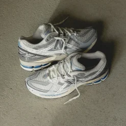 New Balance U1906NA