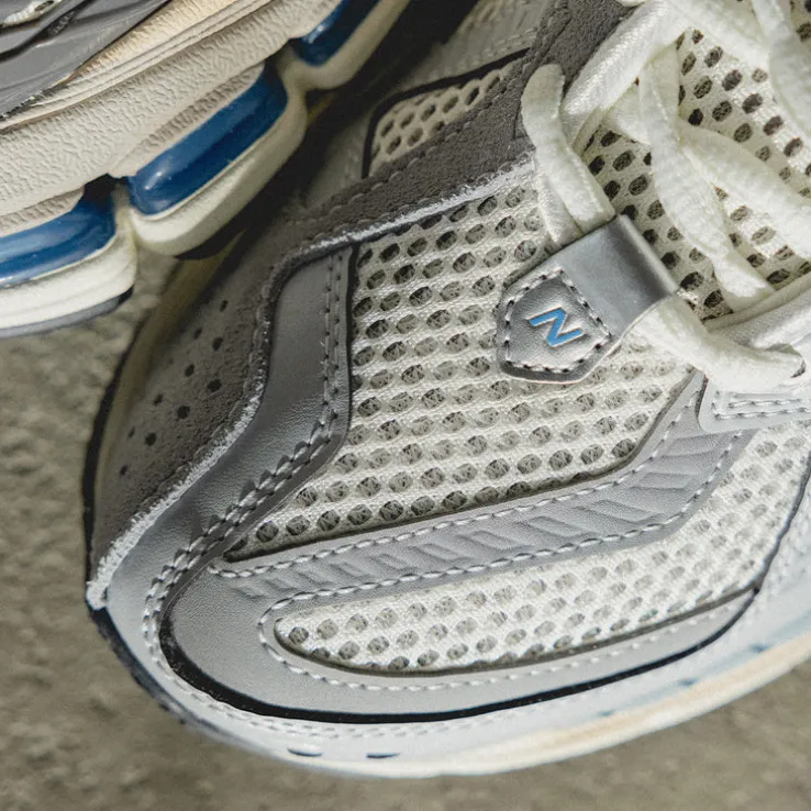 New Balance U1906NA