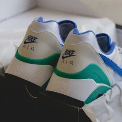 Nike Air 180