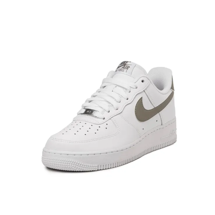 Nike Air Force 1 '07