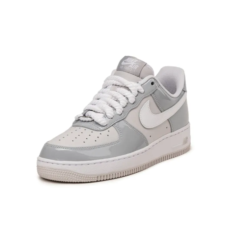 Nike Air Force 1 '07 LV8