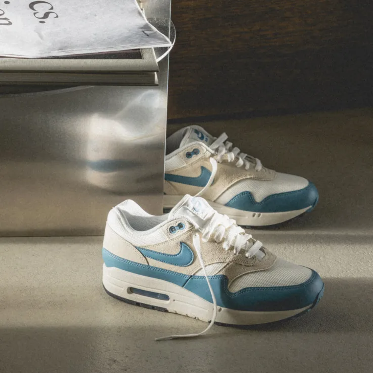 Nike Air Max 1 Essential