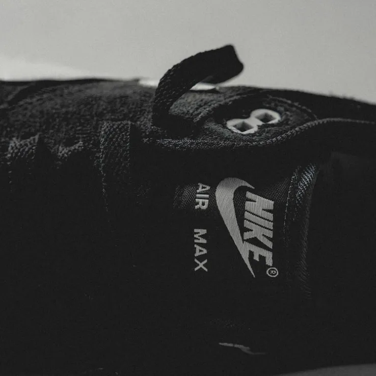Nike Air Max 1 Essential