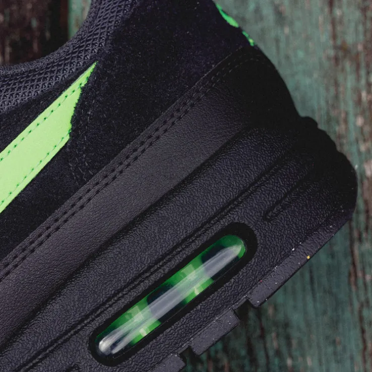 Nike Air Max 1 Essential