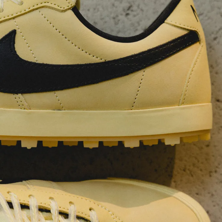 Nike Astrograbber QS