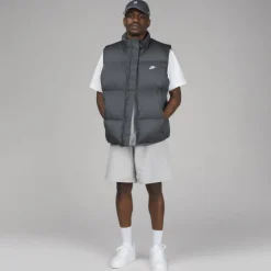 Nike Club Water Repellent Puffer Vest
