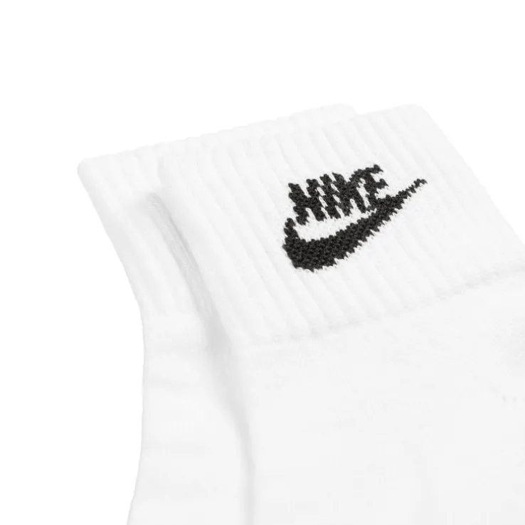 Nike Everyday Essential Ankle Socks 3 Pack