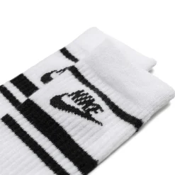 Nike Everyday Essential Crew Socks 3 Pack