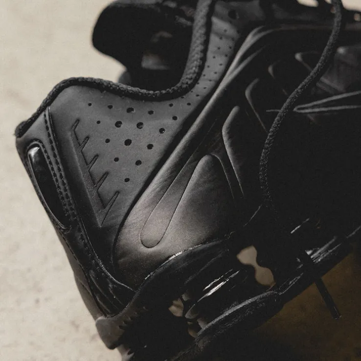 Nike Shox R4