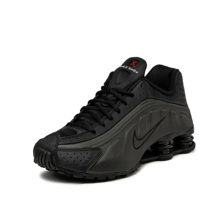 Nike Shox R4