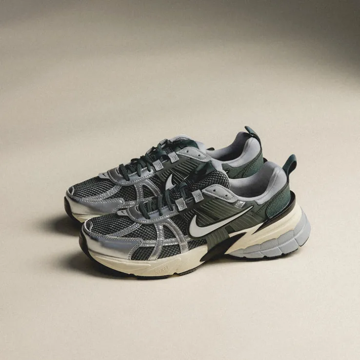 Nike V2K Run