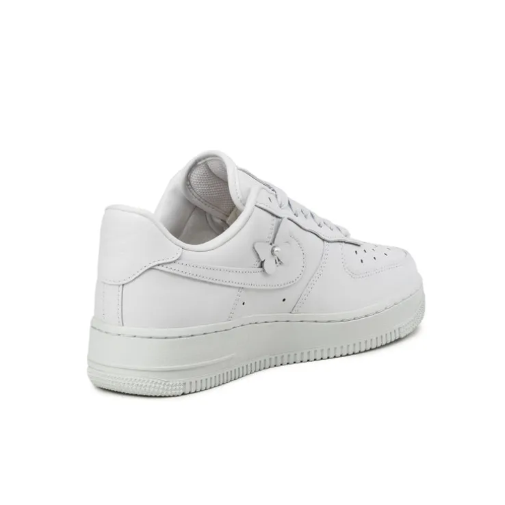 Nike Wmns Air Force 1 ’07