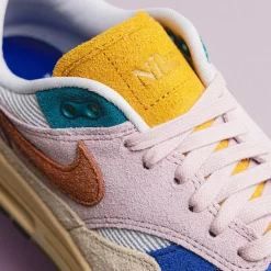 Nike Wmns Air Max 1 '87 PRM