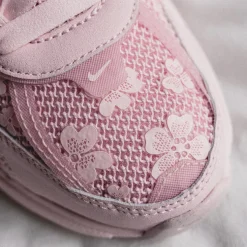 Nike Wmns V2K Run