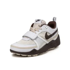 Nike x Travis Scott Zoom Field Jaxx