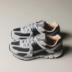 Nike Zoom Vomero 5