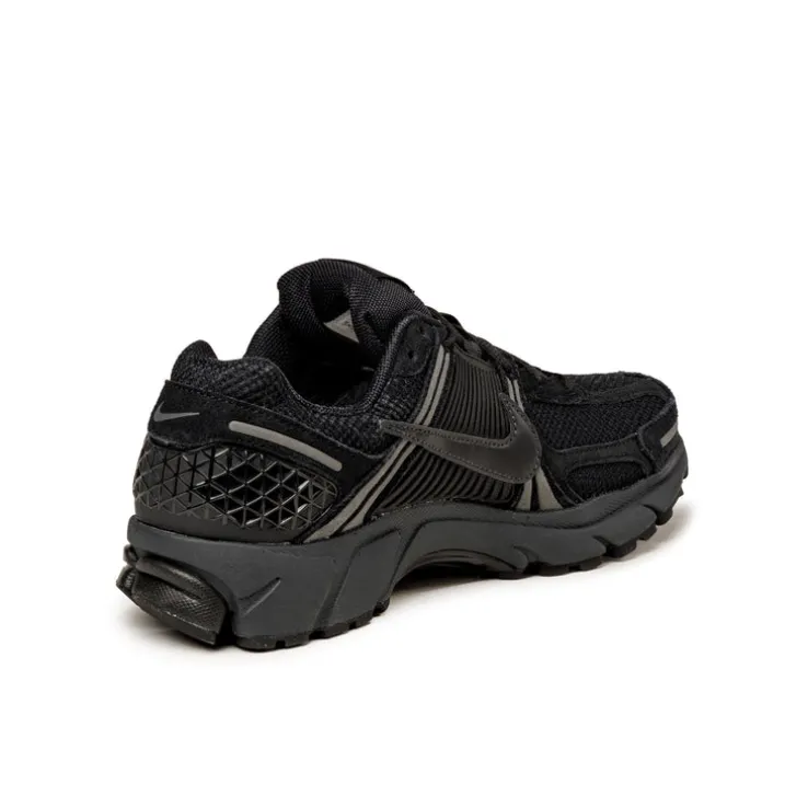 Nike Zoom Vomero 5