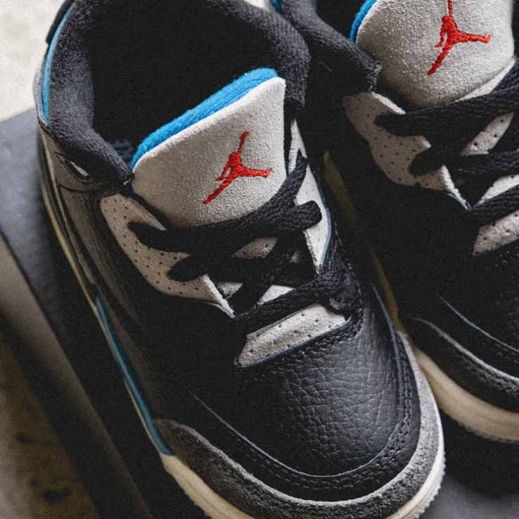 NikeAir Jordan 3 Retro OG *Rare Air* *TD*