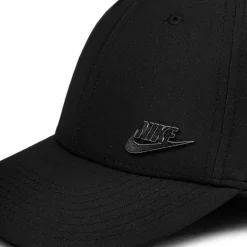 NikeDri-Fit Club Structured Metal Logo Cap