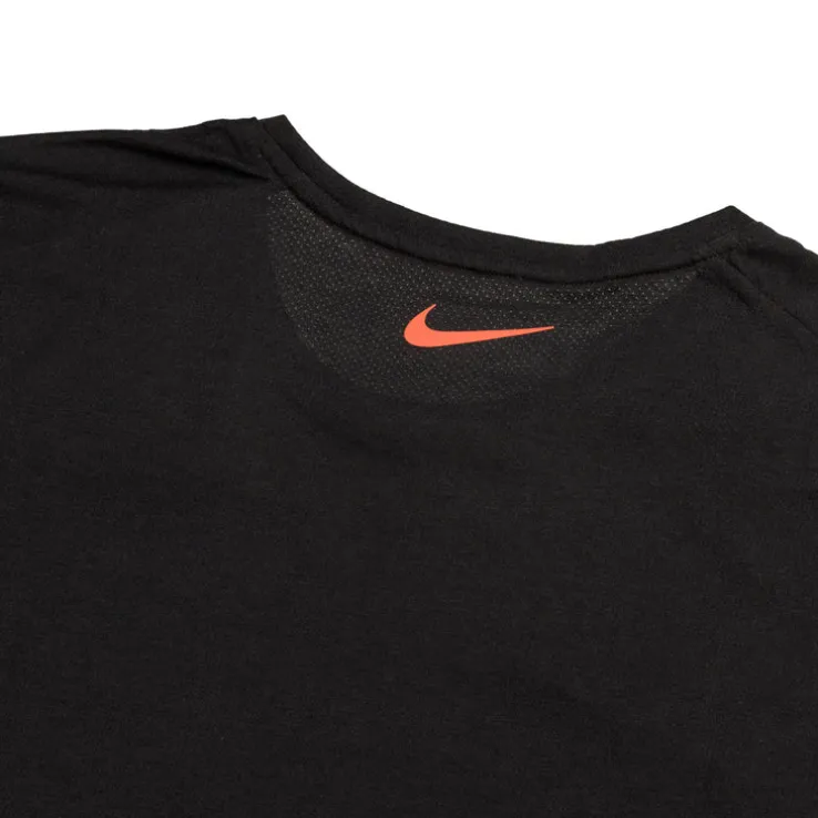 NikeRise 365 Run Energy Dri-Fit Running Short Sleeve Top