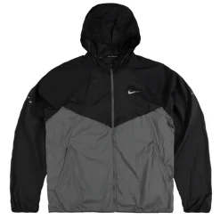 NikeStride Repel UV Running Jacket