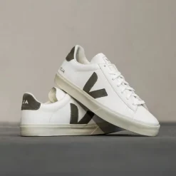Veja Campo Chromefree Leather